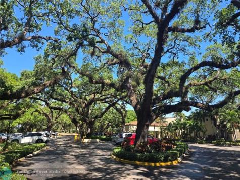 9400 Live Oak Place Davie FL 33324