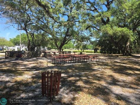 9400 Live Oak Place Davie FL 33324