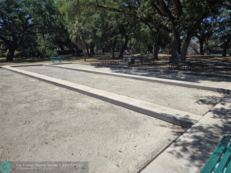 9400 Live Oak Place Davie FL 33324