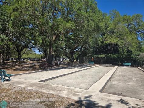 9400 Live Oak Place Davie FL 33324