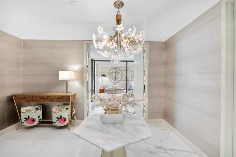 18975 Collins Avenue Sunny Isles Beach FL 33160