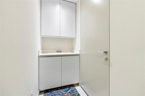 18975 Collins Avenue Sunny Isles Beach FL 33160