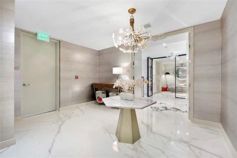 18975 Collins Avenue Sunny Isles Beach FL 33160