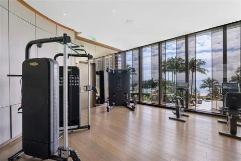 18975 Collins Avenue Sunny Isles Beach FL 33160