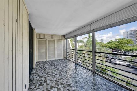 20350 W Country Club Drive Aventura FL 33180