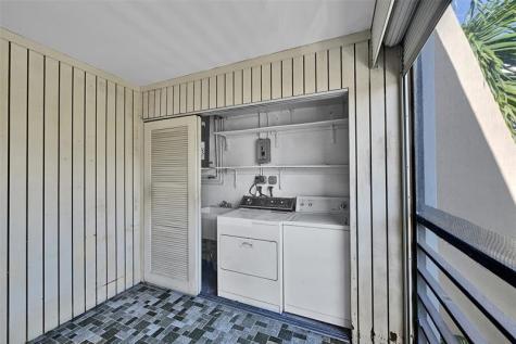 20350 W Country Club Drive Aventura FL 33180