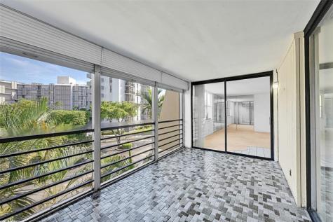 20350 W Country Club Drive Aventura FL 33180