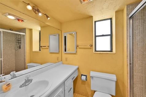 20350 W Country Club Drive Aventura FL 33180