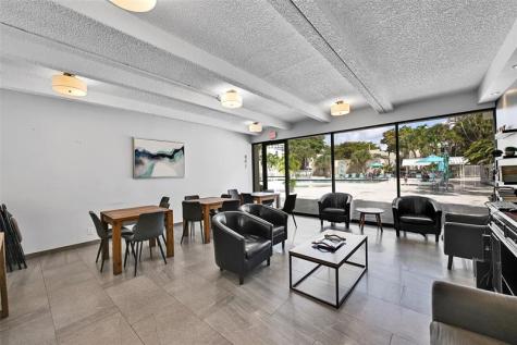 20350 W Country Club Drive Aventura FL 33180