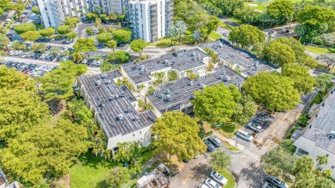 20350 W Country Club Drive Aventura FL 33180