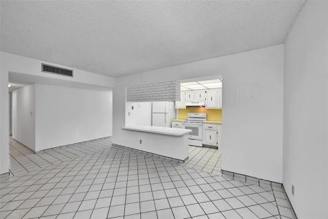 20350 W Country Club Drive Aventura FL 33180