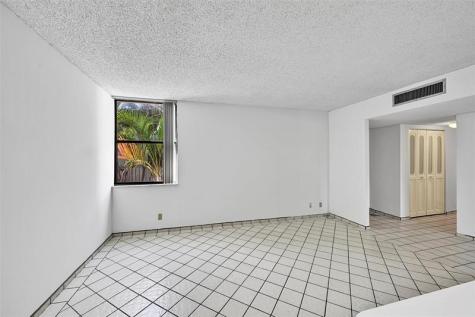 20350 W Country Club Drive Aventura FL 33180