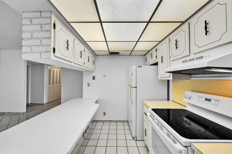 20350 W Country Club Drive Aventura FL 33180