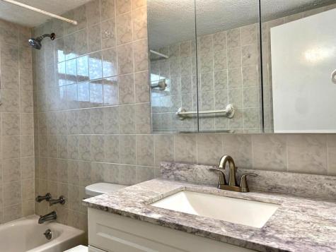 2555 NE 11th Street Fort Lauderdale FL 33304