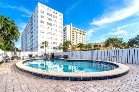 2555 NE 11th Street Fort Lauderdale FL 33304