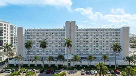 511 Bayshore Drive Fort Lauderdale FL 33304