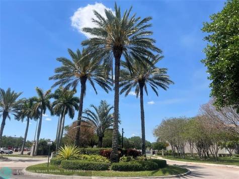 5051 Wiles Road Coconut Creek FL 33073