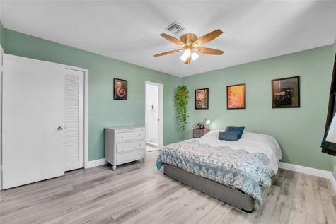 931 SE 9 Pompano Beach FL 33060