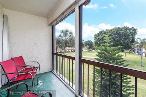 811 S Hollybrook Drive Pembroke Pines FL 33025