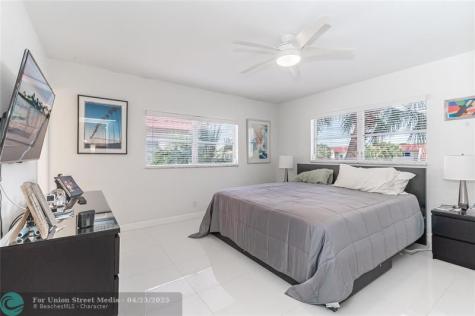 811 S Hollybrook Drive Pembroke Pines FL 33025