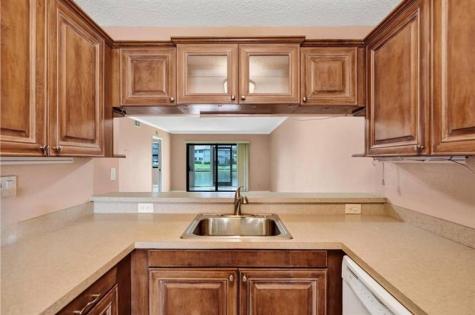 9573 W Mcnab Road Tamarac FL 33321