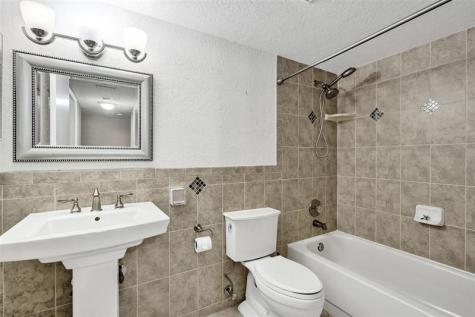 9573 W Mcnab Road Tamarac FL 33321