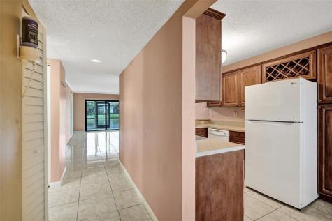 9573 W Mcnab Road Tamarac FL 33321
