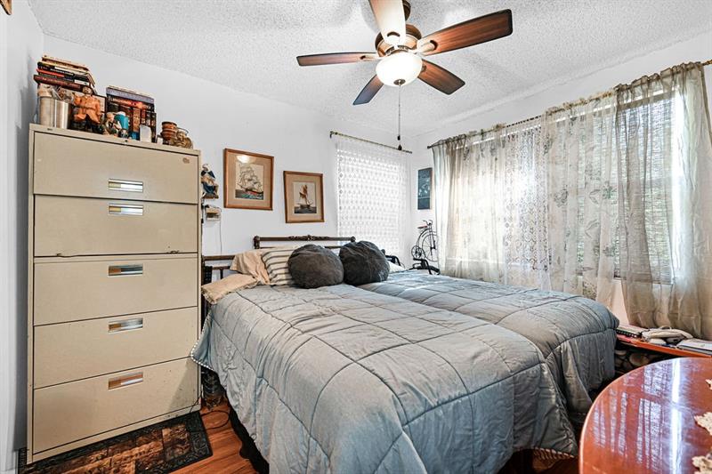 10442 Sunrise Lakes Boulevard Sunrise FL 33322