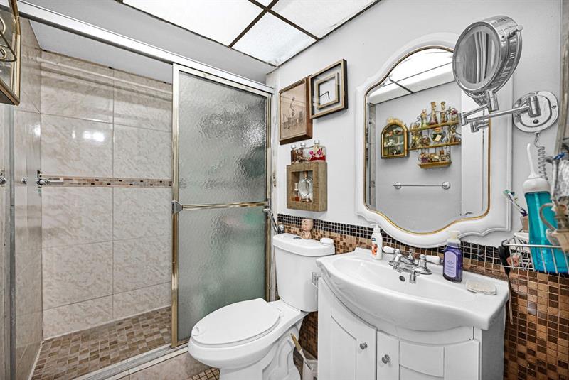 10442 Sunrise Lakes Boulevard Sunrise FL 33322