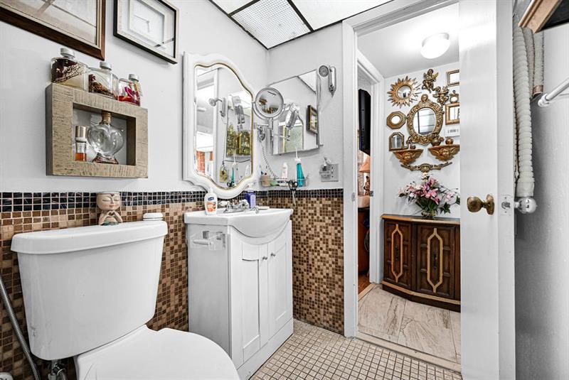 10442 Sunrise Lakes Boulevard Sunrise FL 33322