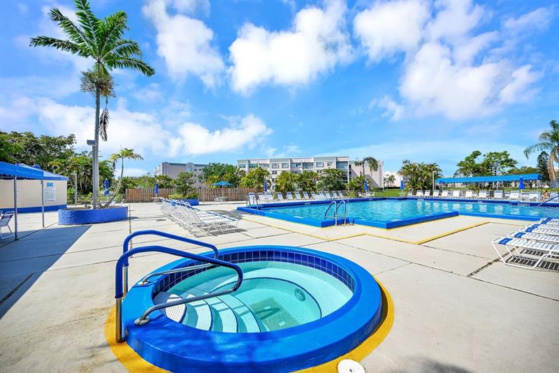 10442 Sunrise Lakes Boulevard Sunrise FL 33322