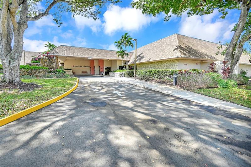 10442 Sunrise Lakes Boulevard Sunrise FL 33322