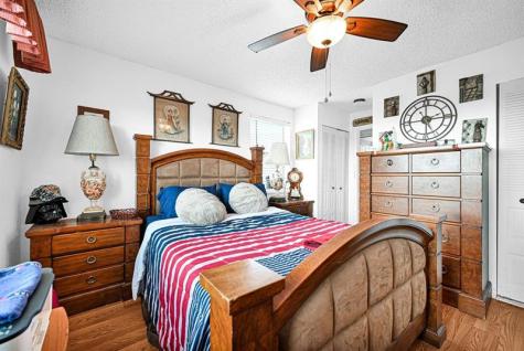 10442 Sunrise Lakes Boulevard Sunrise FL 33322