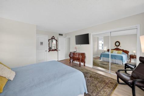 3200 N Course Lane Pompano Beach FL 33069