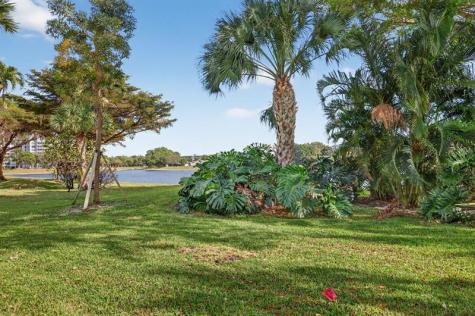 3200 N Course Lane Pompano Beach FL 33069