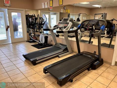4851 NW 21st Street Lauderhill FL 33313