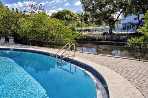 124 NE 19th Court Wilton Manors FL 33305