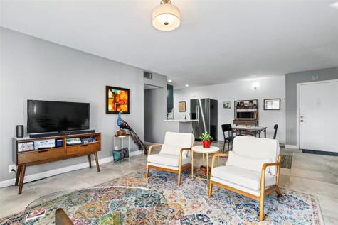 124 NE 19th Court Wilton Manors FL 33305