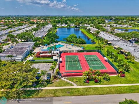 18940 Stewart Circle Boca Raton FL 33496