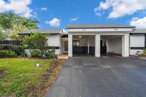 370 Fairway Circle Weston FL 33326