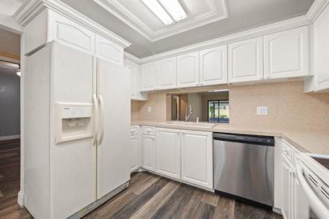 370 Fairway Circle Weston FL 33326