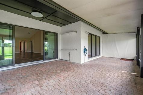 370 Fairway Circle Weston FL 33326