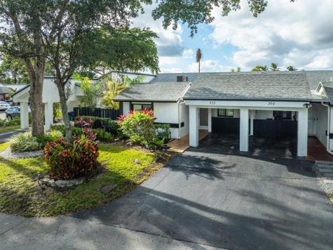370 Fairway Circle Weston FL 33326