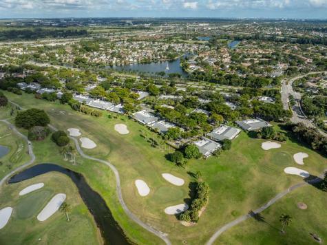 370 Fairway Circle Weston FL 33326