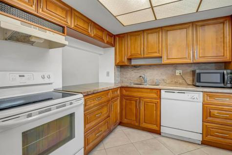 9872 Marina Boulevard Boca Raton FL 33428