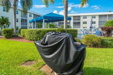 9872 Marina Boulevard Boca Raton FL 33428