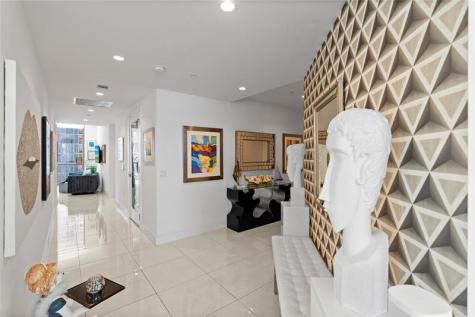 100 E Las Olas Boulevard Fort Lauderdale FL 33301