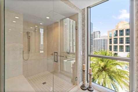 100 E Las Olas Boulevard Fort Lauderdale FL 33301