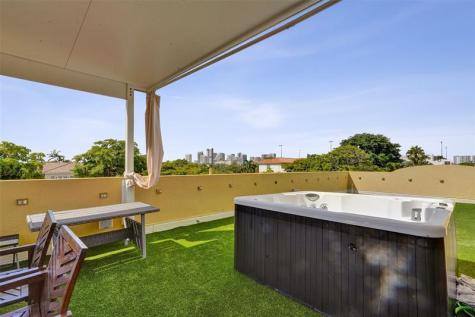 710 NE 15th Avenue Fort Lauderdale FL 33304