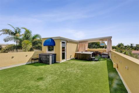 710 NE 15th Avenue Fort Lauderdale FL 33304